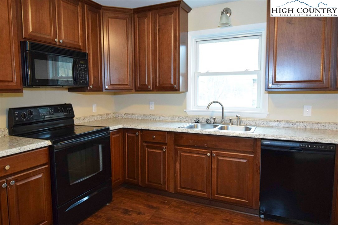 387 Milt Houck Road Todd, NC 28684 - Photo 2 of 16 Gallery Image 2
