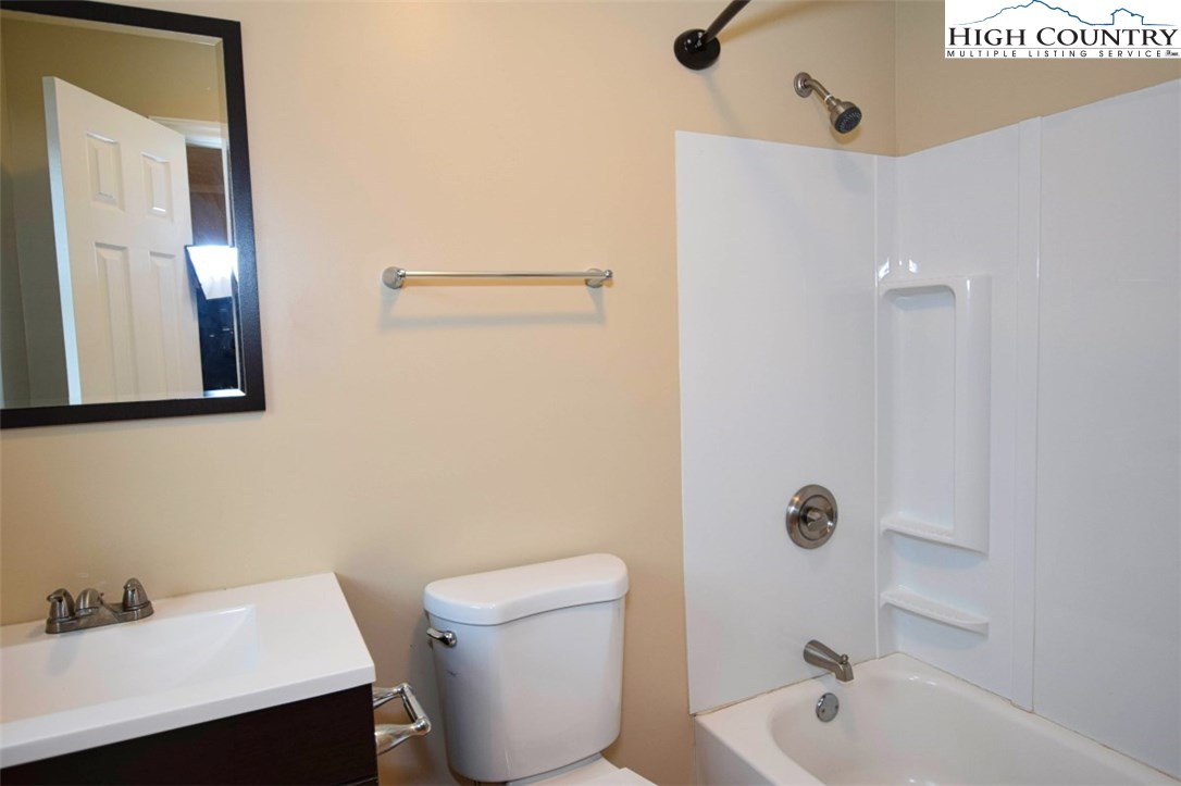 387 Milt Houck Road Todd, NC 28684 - Photo 7 of 16 Gallery Image 7