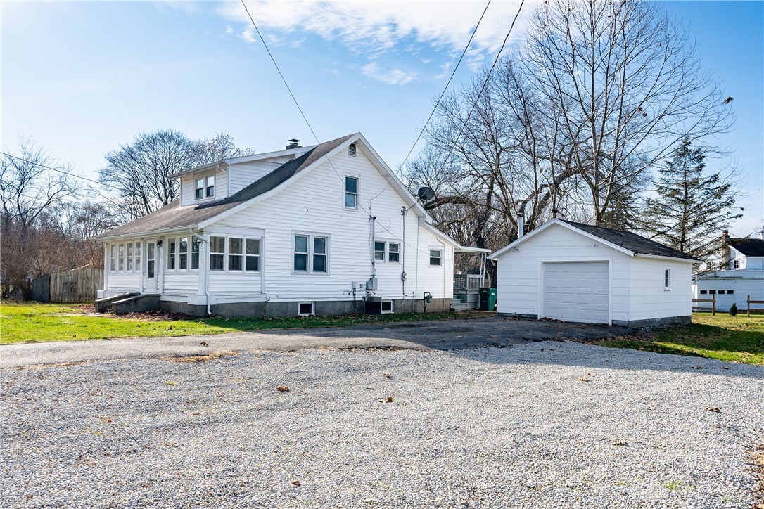 529 Old Mill Road Springfield, OH 45506 - Photo 4 of 43