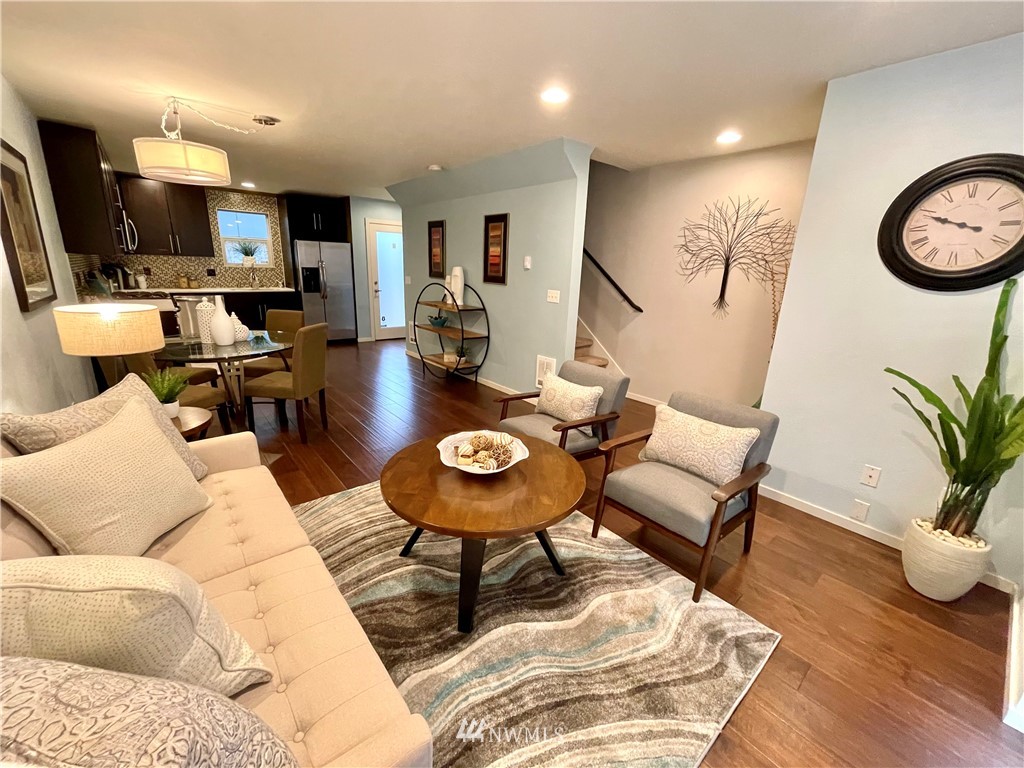 8601 Delridge Way Southwest, Unit B Seattle, WA 98106 - Photo 2 of 21 Gallery Image 2