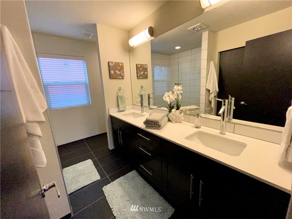 8601 Delridge Way Southwest, Unit B Seattle, WA 98106 - Photo 12 of 21 Gallery Image 12