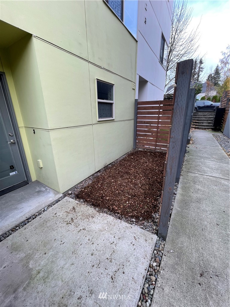8601 Delridge Way Southwest, Unit B Seattle, WA 98106 - Photo 18 of 21 Gallery Image 18