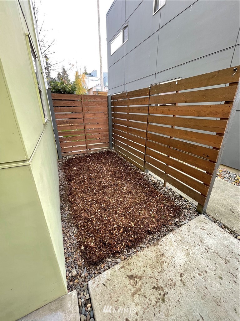 8601 Delridge Way Southwest, Unit B Seattle, WA 98106 - Photo 19 of 21 Gallery Image 19