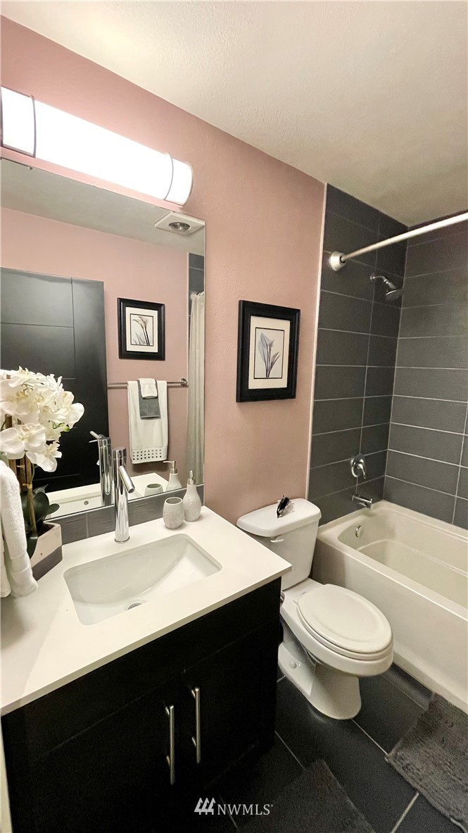 8601 Delridge Way Southwest, Unit B Seattle, WA 98106 - Photo 6 of 21 Gallery Image 6