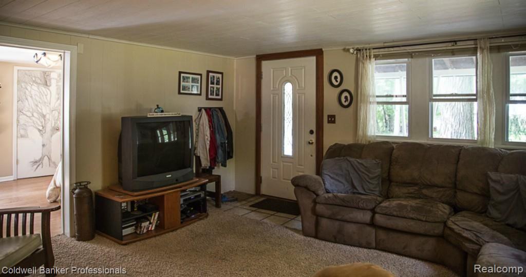 9840 Mcgregor Road Pinckney, MI 48169 - Photo 5 of 29 05.6V7B8497