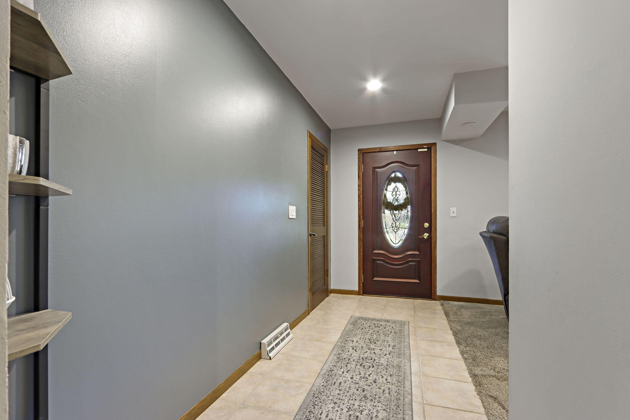 3625 South Brentwood Road New Berlin, WI 53151 - Photo 20 of 32 Foyer