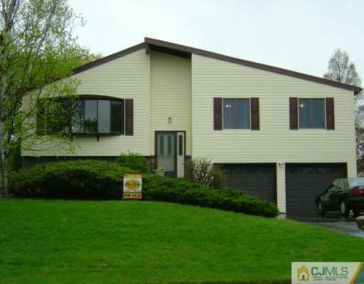 27 Norton Road Monmouth Junction, NJ 08852 - Photo 1 of 8 Gallery Image 1