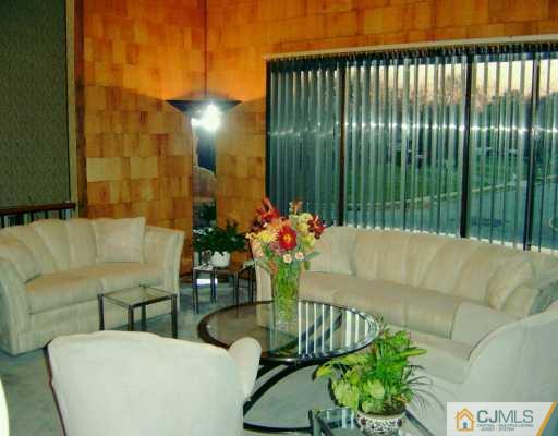 27 Norton Road Monmouth Junction, NJ 08852 - Photo 3 of 8 Gallery Image 3