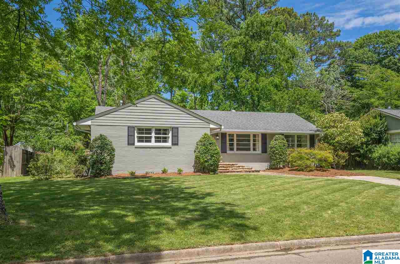 4232 MountainDale Road Birmingham, AL 35213 - Photo 3 of 33
