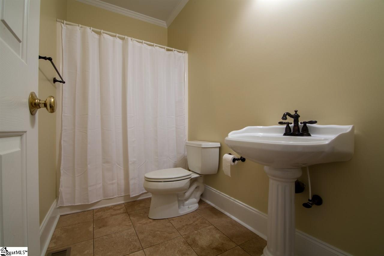 124 Birch River Road Greenville, SC 29611 - Photo 20 of 35 Gallery Image 20