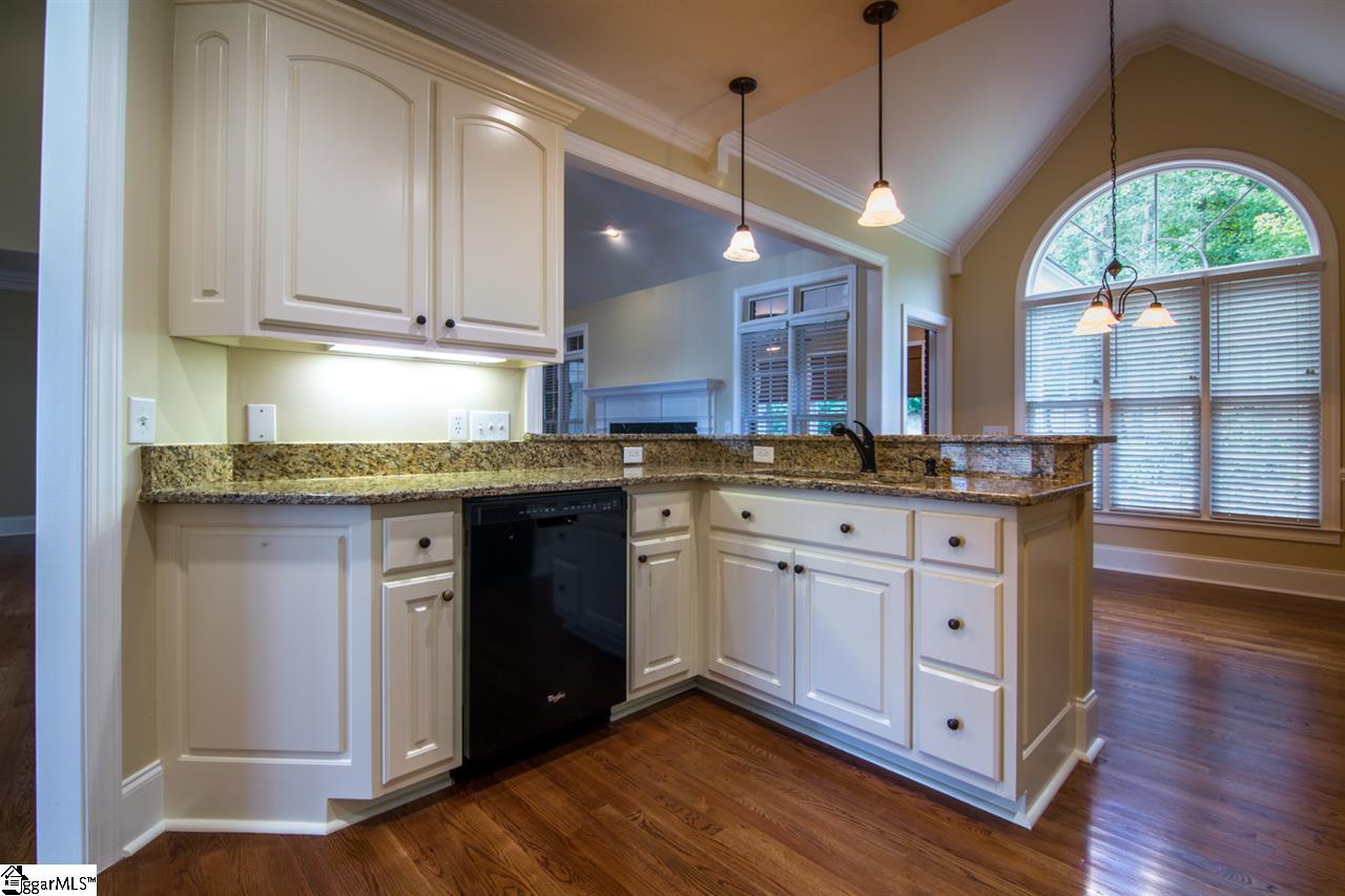 124 Birch River Road Greenville, SC 29611 - Photo 9 of 35 Gallery Image 9