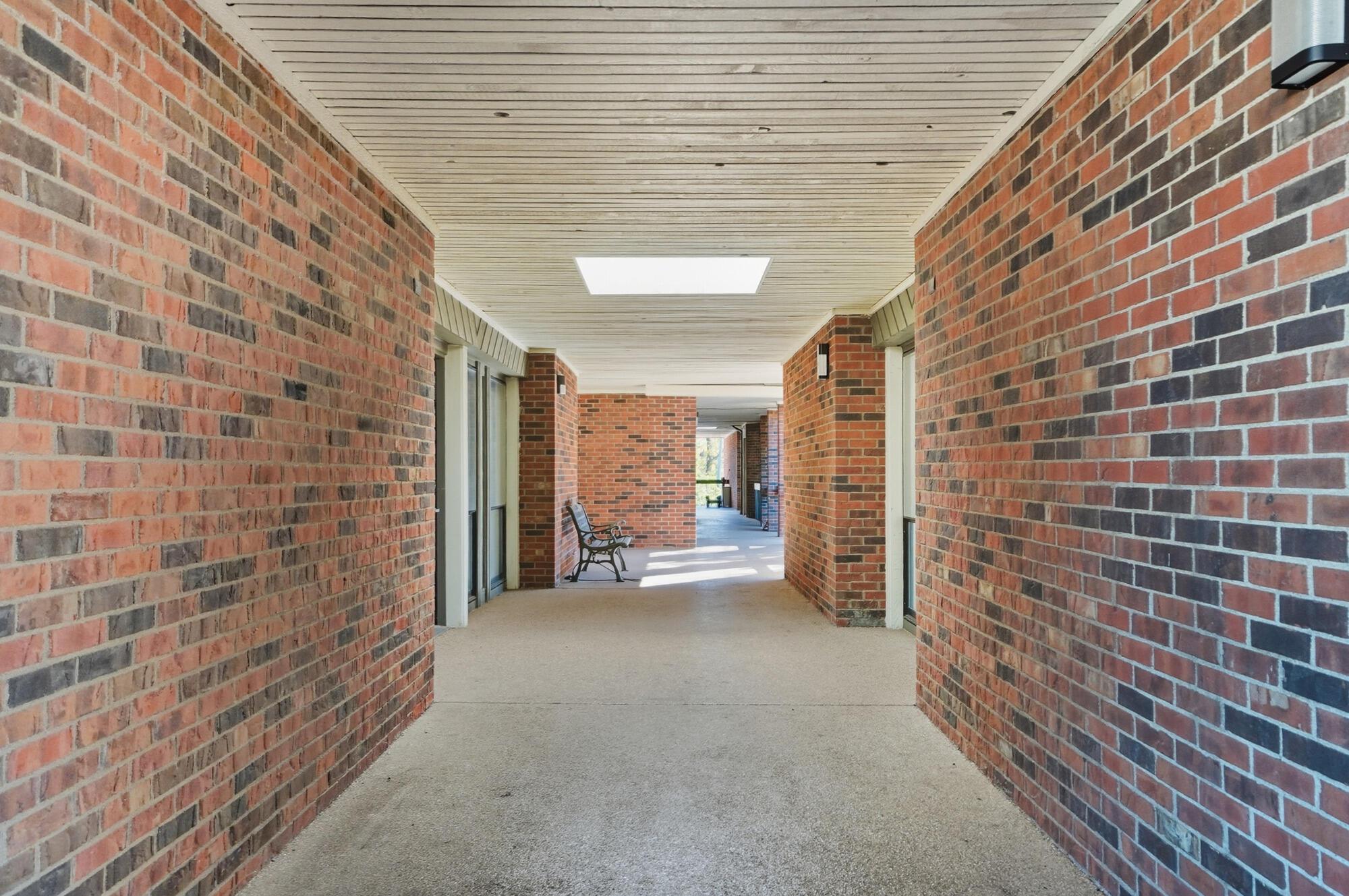 4700 Reed Road Columbus, OH 43220 - Photo 41 of 42 042