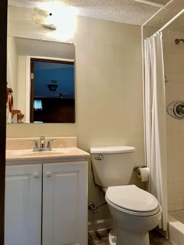 $225,000 | 6245 Annapolis Lane North, Maple Grove, MN 55311