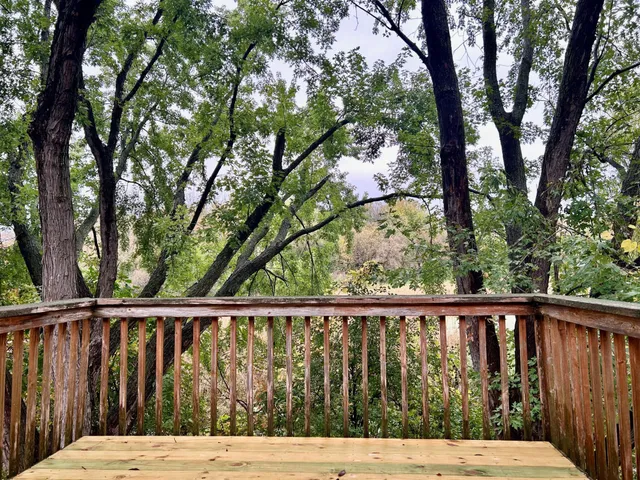 $225,000 | 6245 Annapolis Lane North, Maple Grove, MN 55311