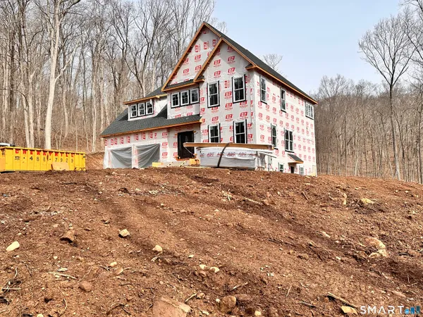 $1,099,750 | 147 Blue Hills Drive, Guilford, CT 06437