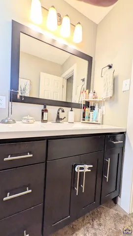 $302,900 | 11501 Highway 4, Ozawkie, KS 66070