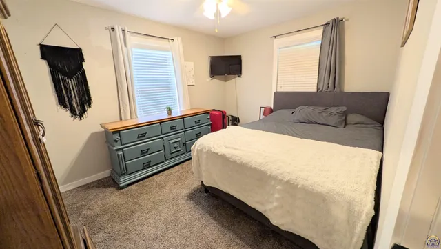 $302,900 | 11501 Highway 4, Ozawkie, KS 66070