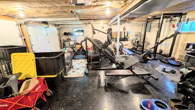 $302,900 | 11501 Highway 4, Ozawkie, KS 66070