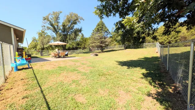 $302,900 | 11501 Highway 4, Ozawkie, KS 66070