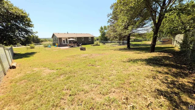 $302,900 | 11501 Highway 4, Ozawkie, KS 66070