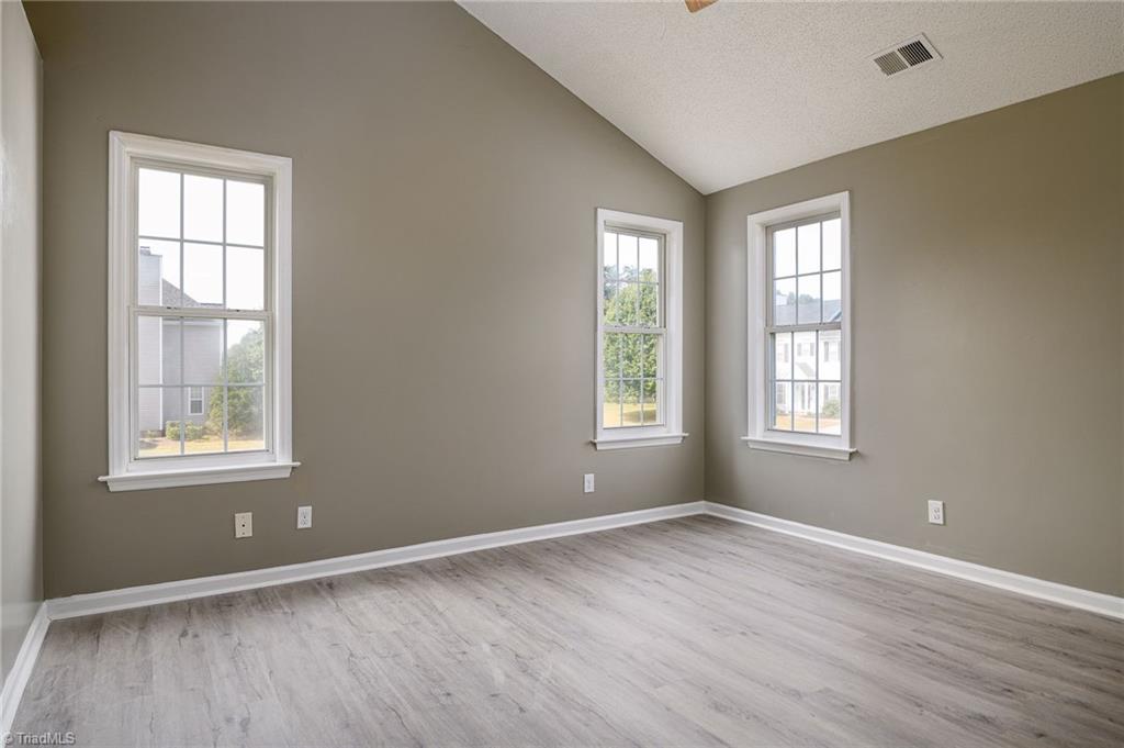 3650 Single Leaf Court High Point, NC 27265 - Photo 17 of 37