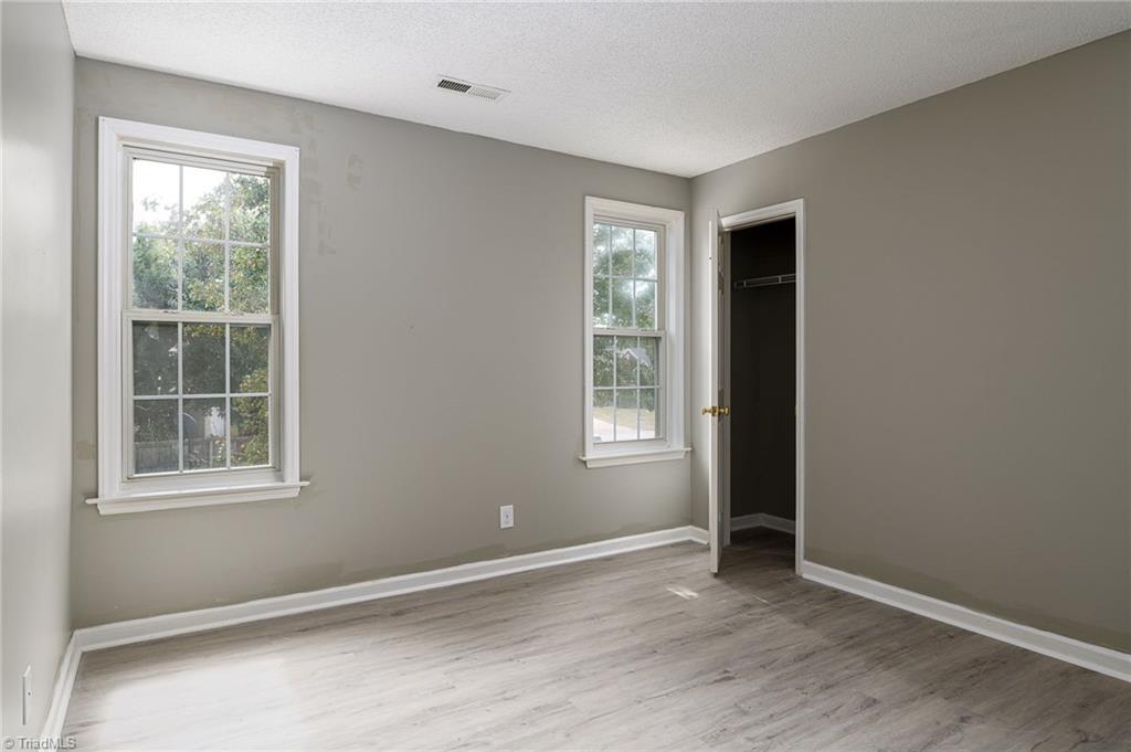 3650 Single Leaf Court High Point, NC 27265 - Photo 22 of 37