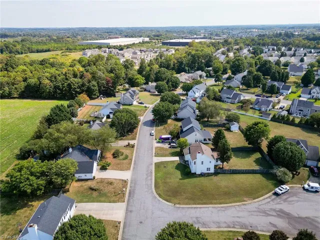 $325,000 | 3650 Single Leaf Court, High Point, NC 27265