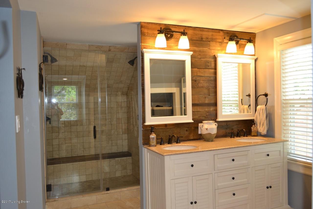 204 Ring Road Louisville, KY 40207 - Photo 26 of 50 aring46