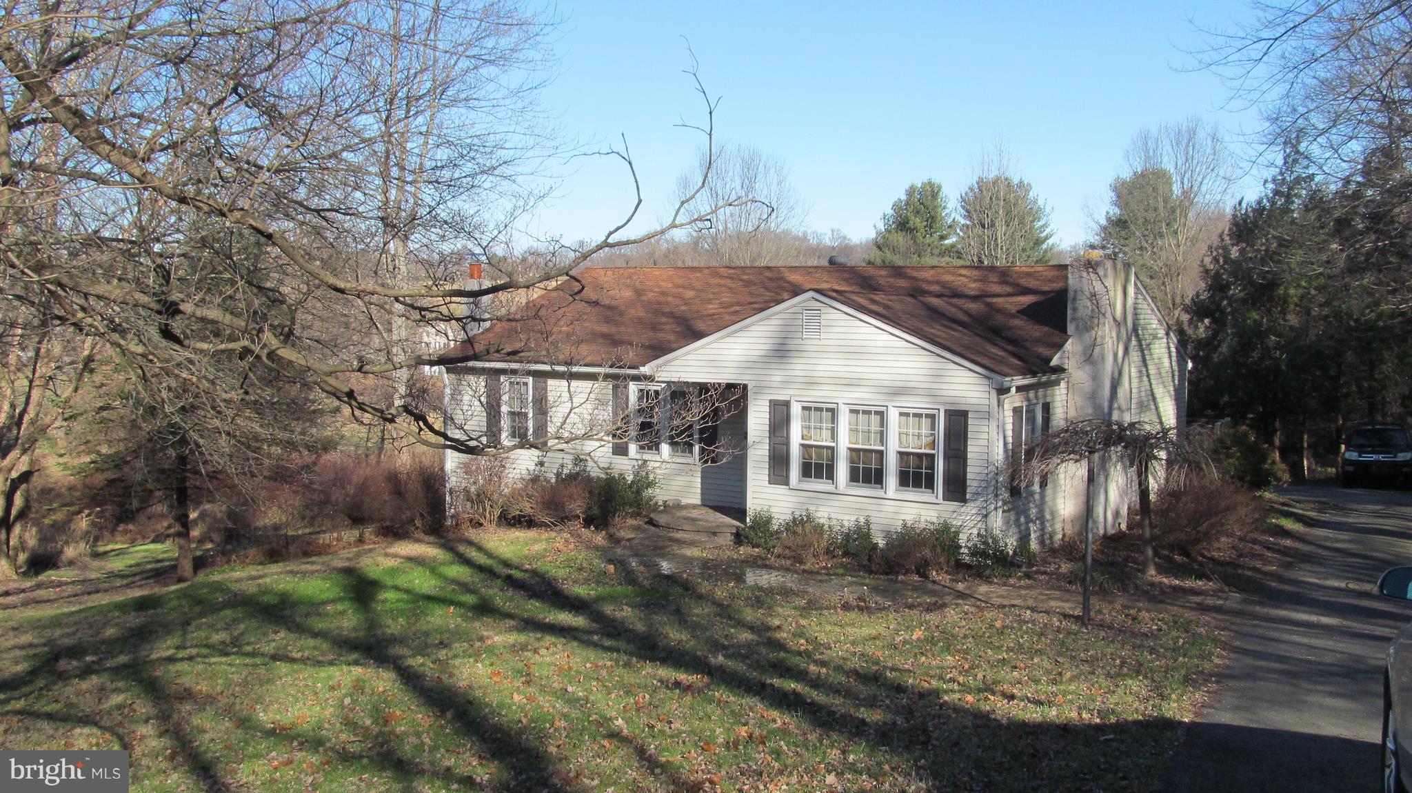 1247 Temple Road Pottstown, PA 19465 - Photo 2 of 14