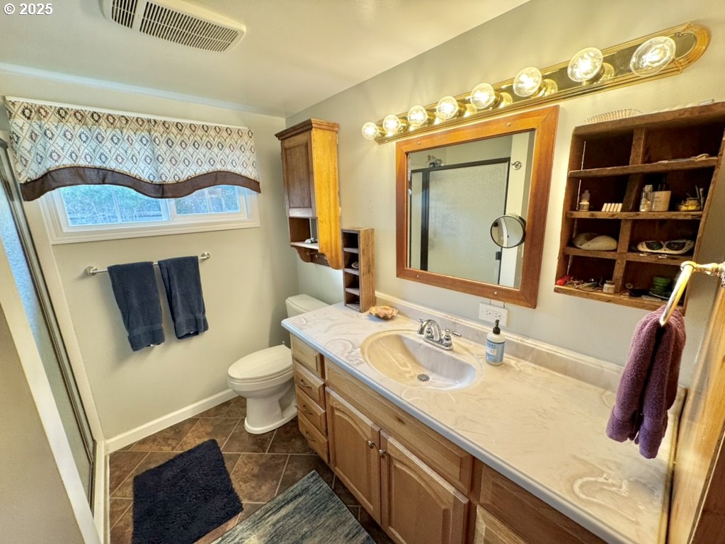 55042 Franklin Road Bandon, OR 97411 - Photo 11 of 42 Gallery Image 11