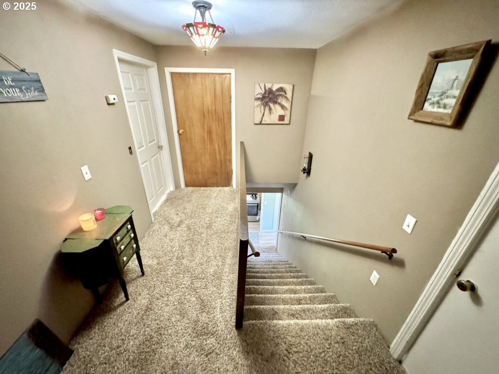 55042 Franklin Road Bandon, OR 97411 - Photo 15 of 42 Gallery Image 15