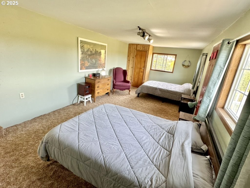 55042 Franklin Road Bandon, OR 97411 - Photo 20 of 42 Gallery Image 20