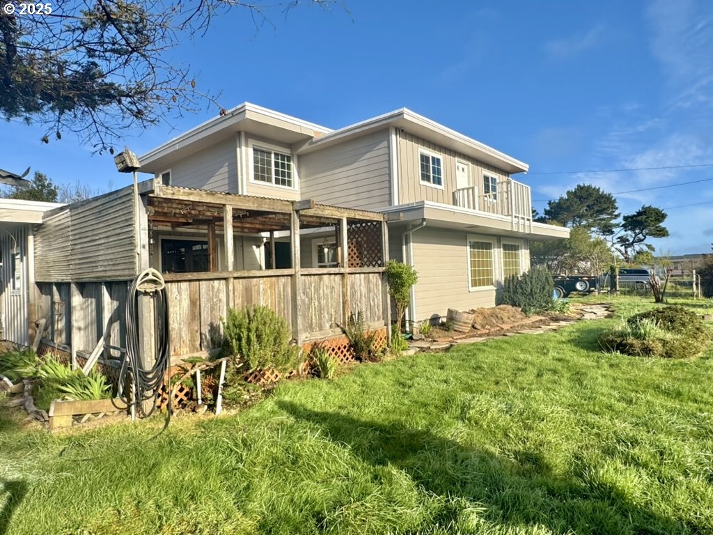 55042 Franklin Road Bandon, OR 97411 - Photo 3 of 42 Gallery Image 3