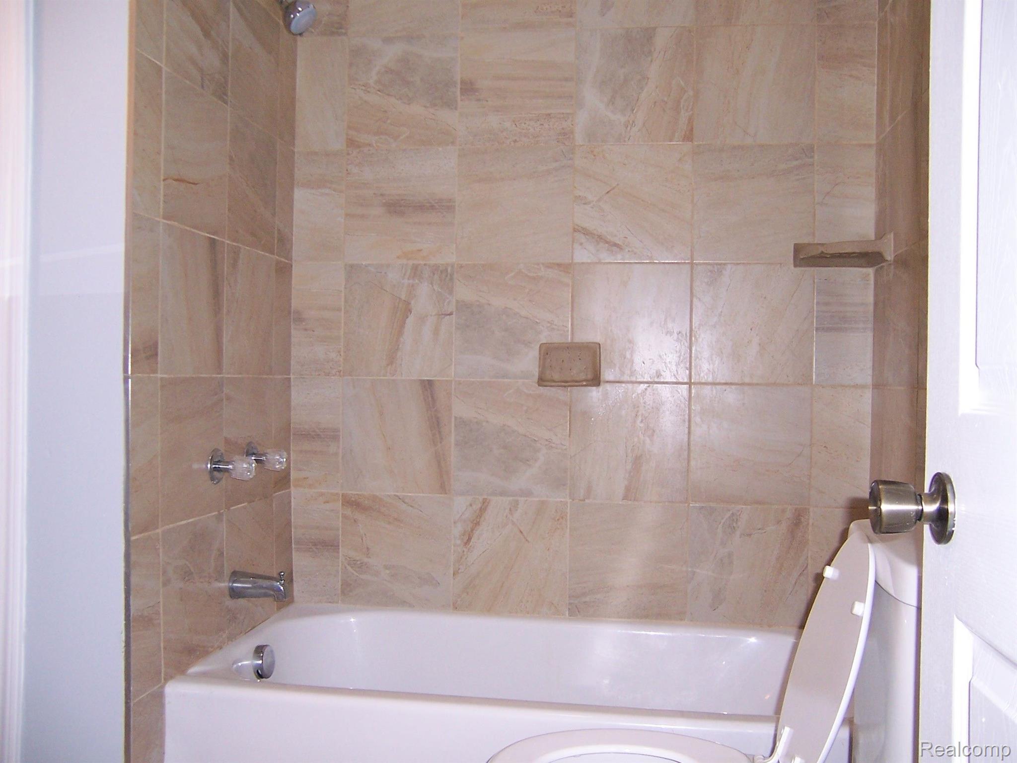 3815 State Road Fort Gratiot, MI 48059 - Photo 20 of 25