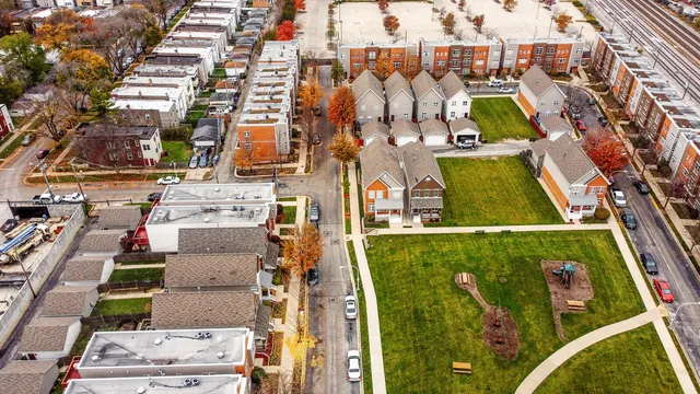 $25,000 | 5249 West Galewood Avenue, Chicago, IL 60639