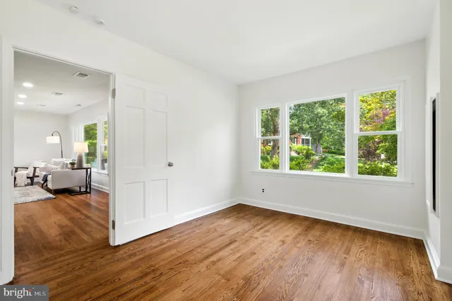 $699,990 | 307 Plymouth Street, Silver Spring, MD 20901