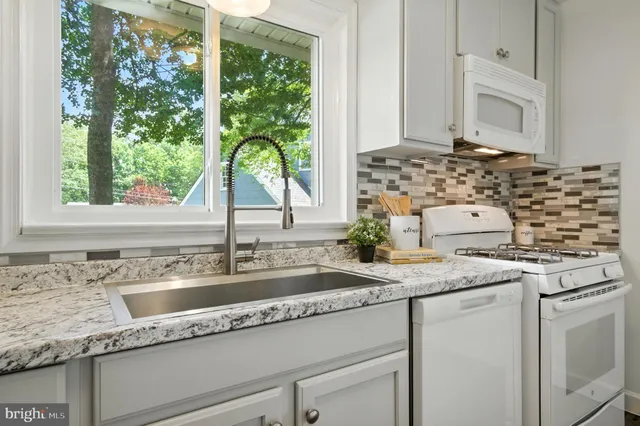 $699,990 | 307 Plymouth Street, Silver Spring, MD 20901