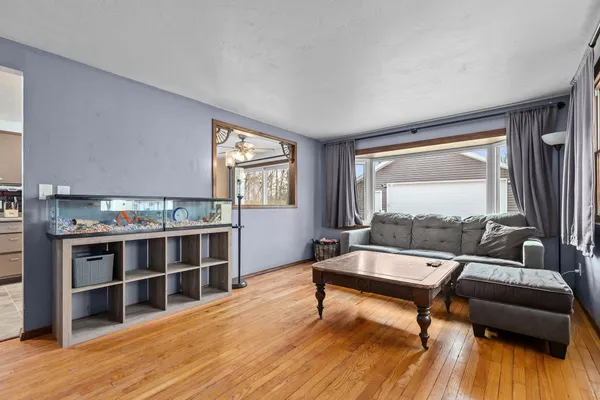 $360,000 | 2402 South Madison Street, Appleton, WI 54915