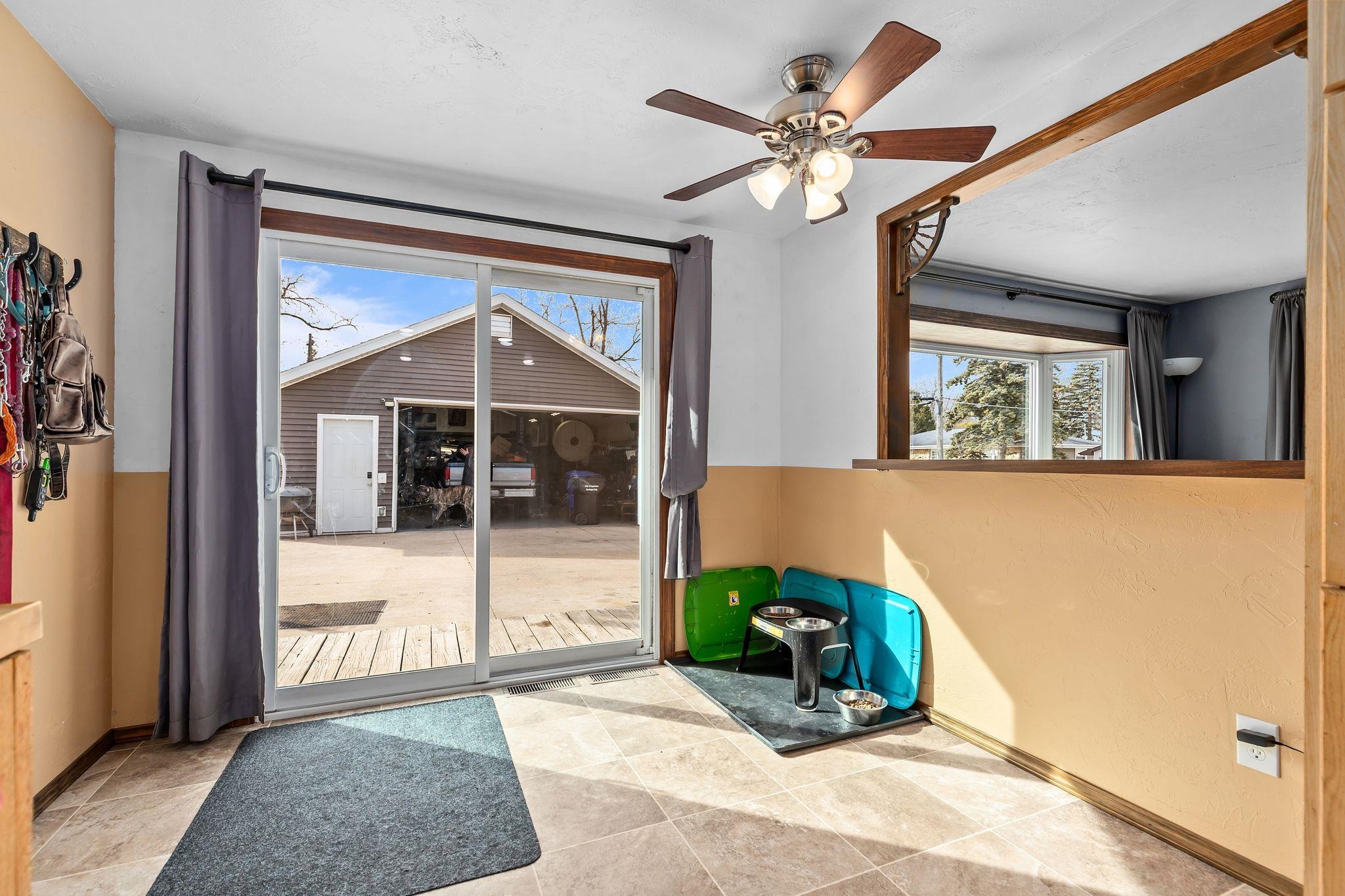 2402 South Madison Street Appleton, WI 54915 - Photo 21 of 36