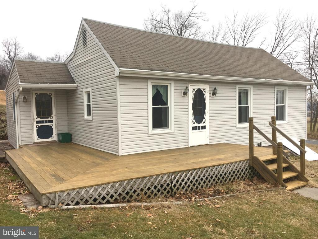 636 Trail Road North Elizabethtown, PA 17022 - Photo 1 of 26 Gallery Image 1