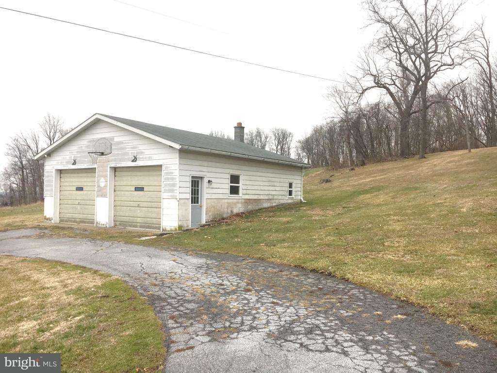 636 Trail Road North Elizabethtown, PA 17022 - Photo 23 of 26 Gallery Image 23