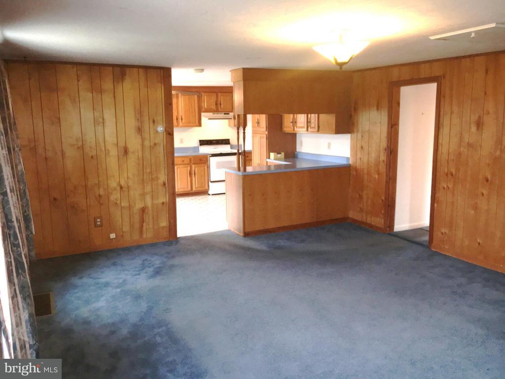636 Trail Road North Elizabethtown, PA 17022 - Photo 7 of 26 Gallery Image 7