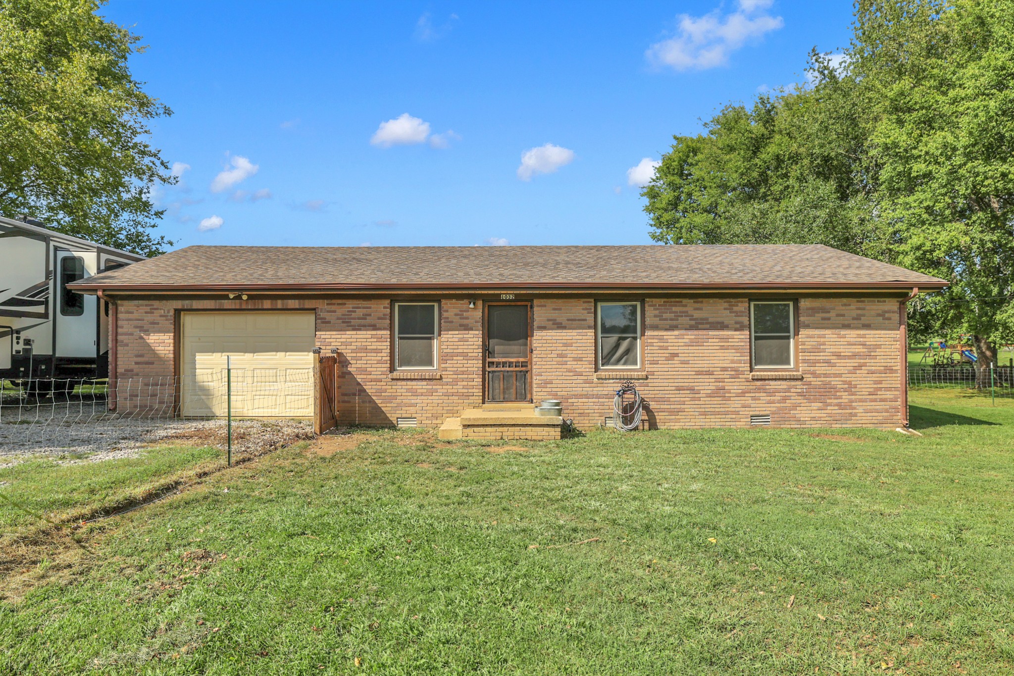 1032 Double Bridge Road Lewisburg, TN 37091 - Photo 2 of 25 Gallery Image 2