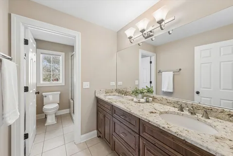 $1,085,000 | 369 West Grove Street, Lombard, IL 60148