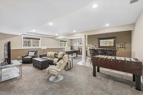 $1,085,000 | 369 West Grove Street, Lombard, IL 60148