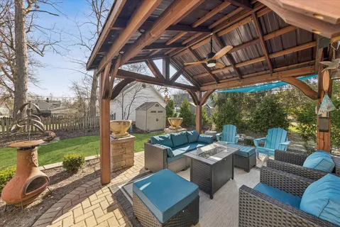 $1,085,000 | 369 West Grove Street, Lombard, IL 60148