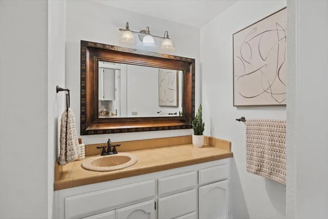 $1,100,000 | 681 Powers Drive, El Dorado Hills, CA 95762