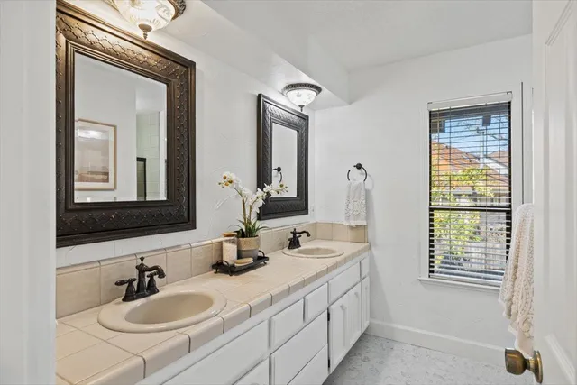 $1,100,000 | 681 Powers Drive, El Dorado Hills, CA 95762