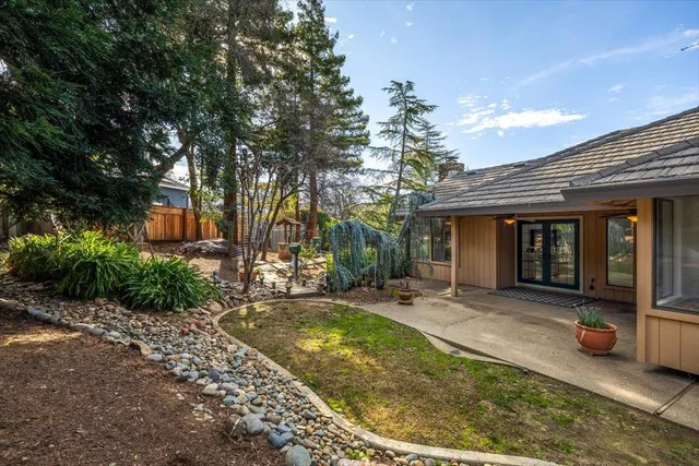 $1,100,000 | 681 Powers Drive, El Dorado Hills, CA 95762