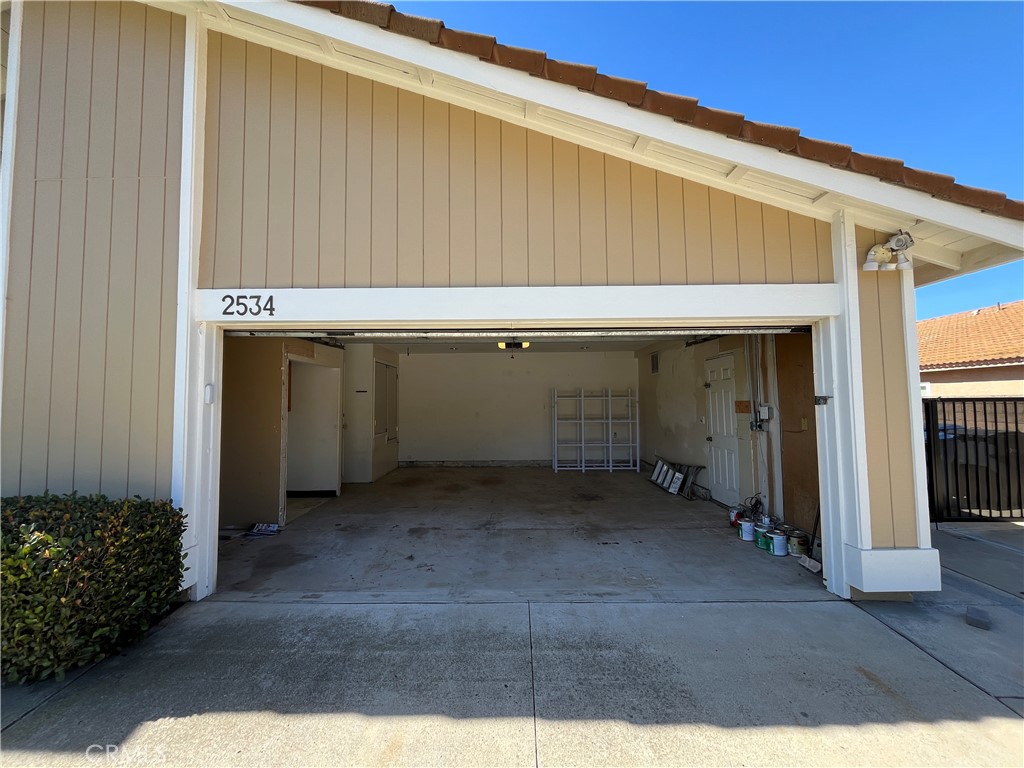 2534 Roxy Street Simi Valley, CA 93065 - Photo 14 of 19